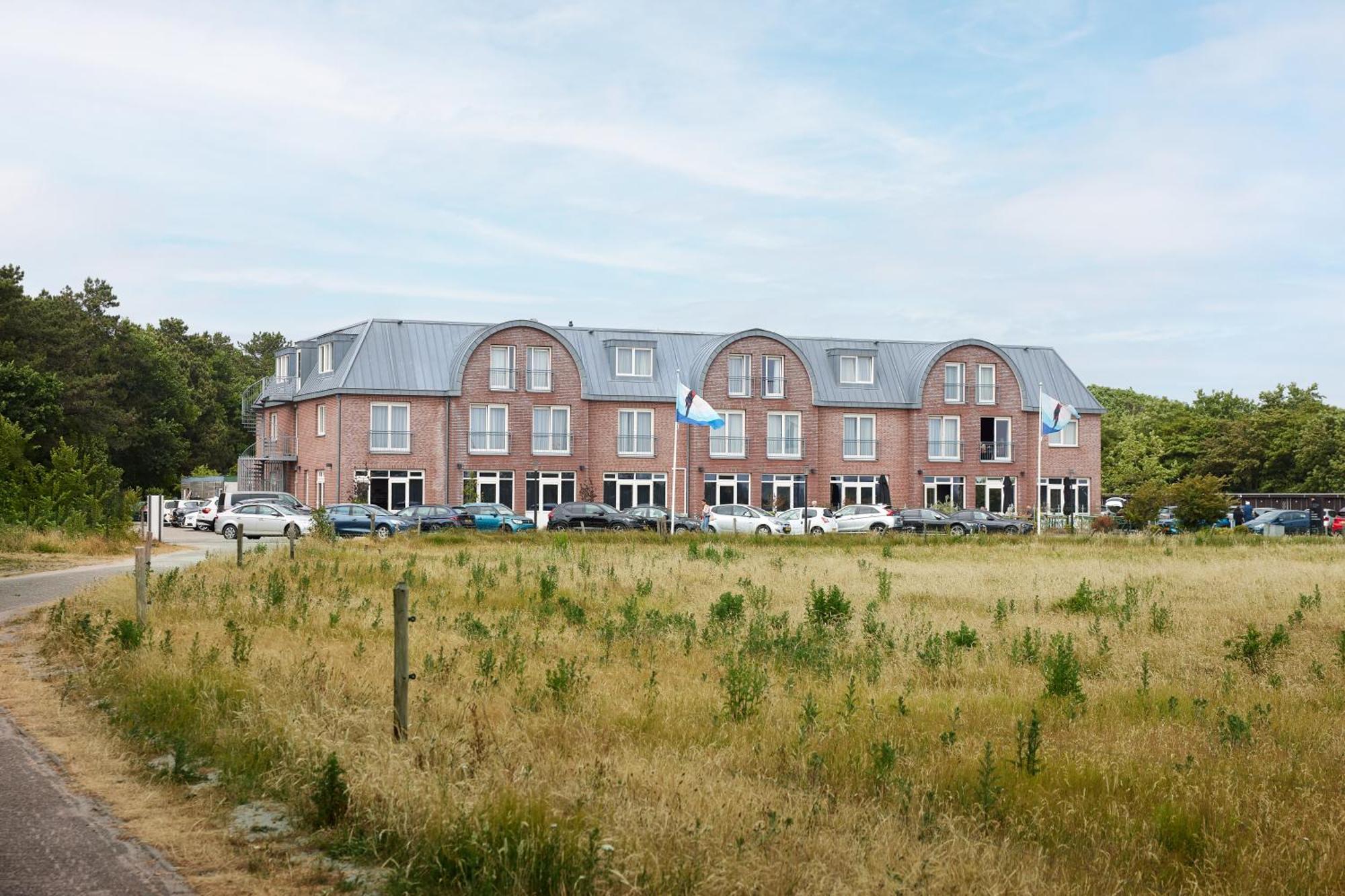 De Pelikaan Texel Appartementen 데쿠크 외부 사진